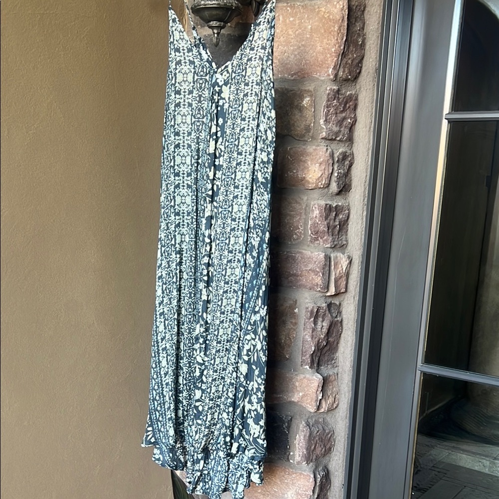 Lovestitch Patterned Maxi Dress Sz: M